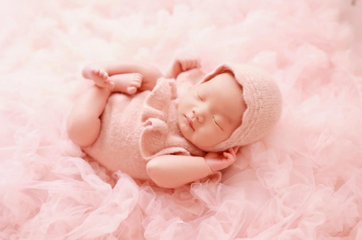 三沙宝宝下巴后缩